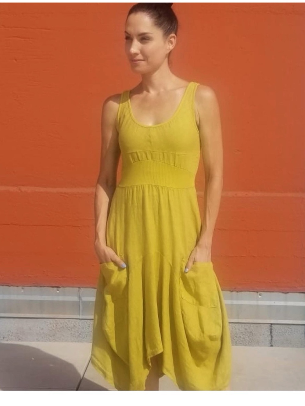 Inizio Magic Linen Dress in yellow Size Large
